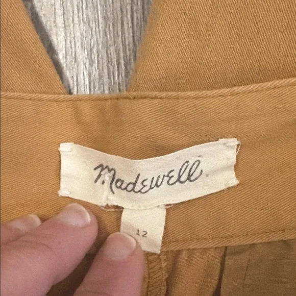 Madewell Pleated Taper Wide-Leg Pants - Picture 13 of 14